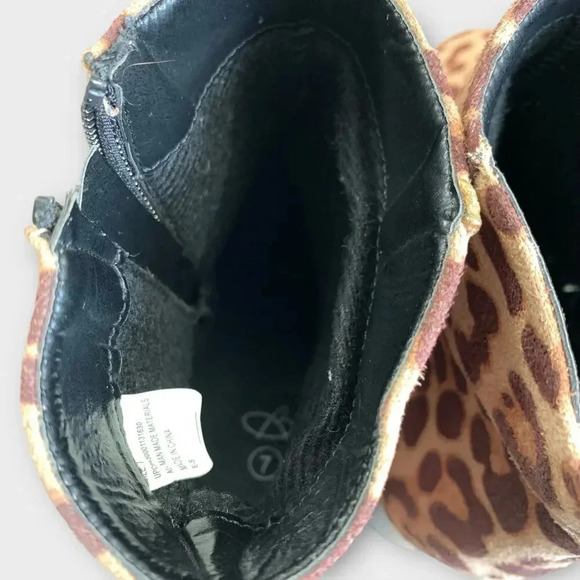 Bobbie Brooks Faux Suede Zip Up Stack Heel Ankle Boots Size 7 Brown Animal Print - Picture 10 of 13